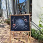 Offering murals, chalkart or window art – Arts visuels