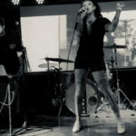 Singer/performer – Musique