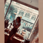 Singer/performer – Musique